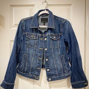 Banana Republic: $10 Women’s Jean Jacket (PS)